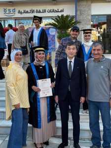 حفل تخريج طلاب اختبار اللغة اليابانية JLPT في مركز اللغات الحديث