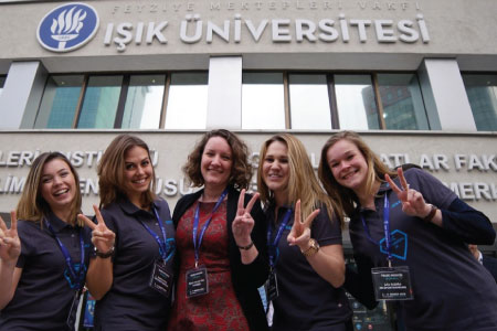 الدراسة في تركيا جامعة أيشك التركية مكتب mlb للدراسة في الخارج Işık Üniversitesi - Havadan Işık