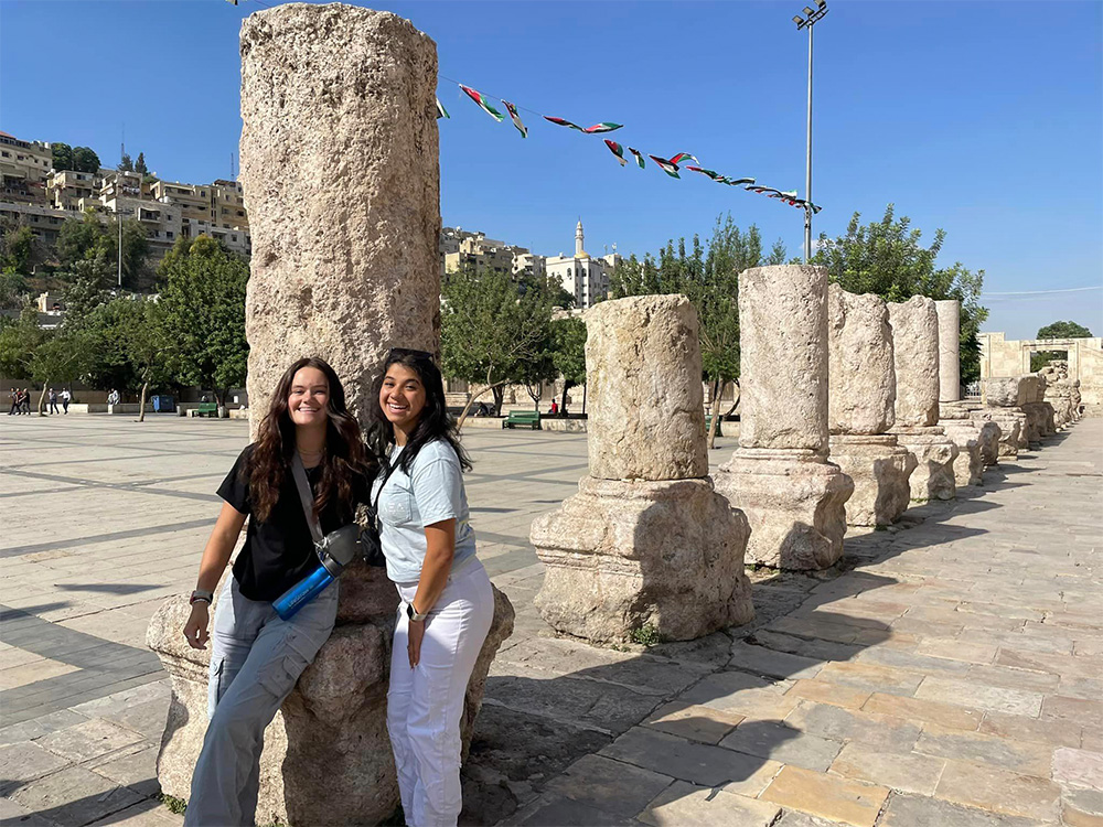 AMMAN, JORDAN: THE CITY OF SEVEN HILLS Modern Language Center Learn Arabic in Jordan
