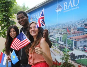  شراكات جامعية 